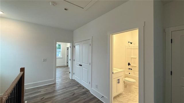 1607 Worley Way NW, Atlanta, GA 30318