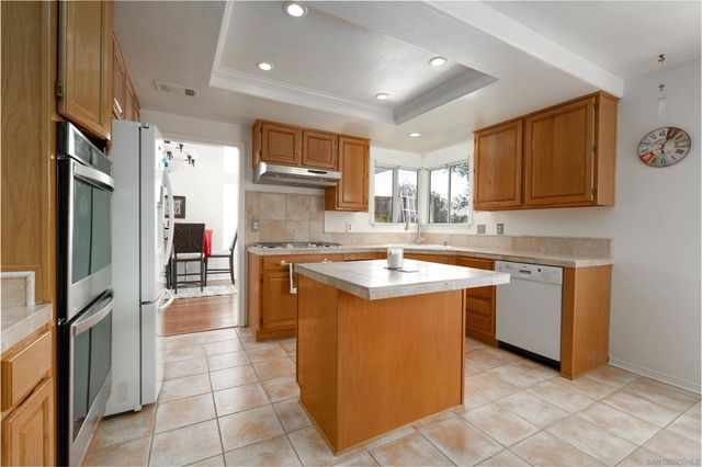 40604 Via Diamante, Murrieta, CA 92562