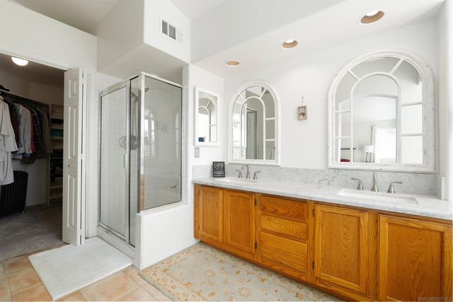 40604 Via Diamante, Murrieta, CA 92562