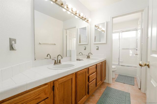 40604 Via Diamante, Murrieta, CA 92562