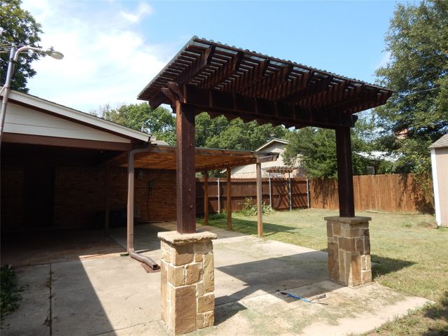 6601 Victoria Avenue, North Richland Hills, TX 76180