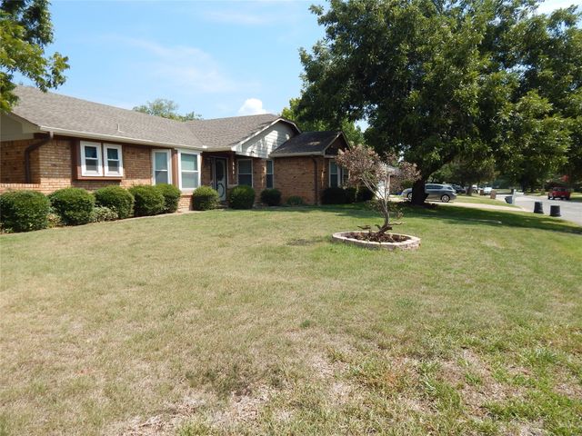 6601 Victoria Avenue, North Richland Hills, TX 76180