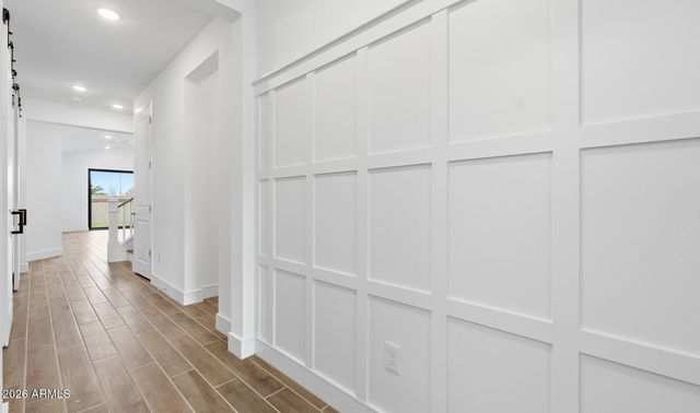 4206 S Springs Drive, Chandler, AZ 85249