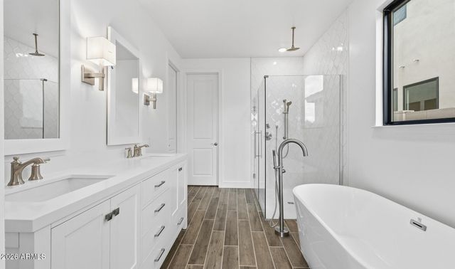 4206 S Springs Drive, Chandler, AZ 85249