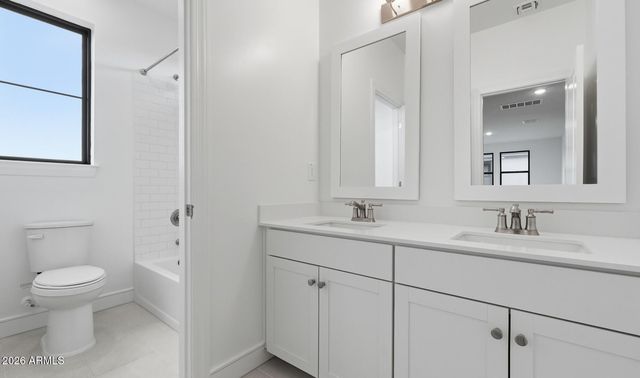 4206 S Springs Drive, Chandler, AZ 85249