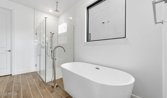 4206 S Springs Drive, Chandler, AZ 85249