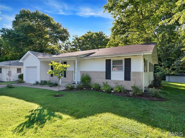 118 Dawn Drive, Washington, MO 63090