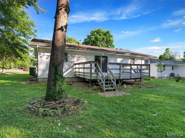 118 Dawn Drive, Washington, MO 63090