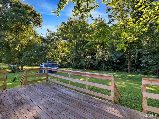 118 Dawn Drive, Washington, MO 63090