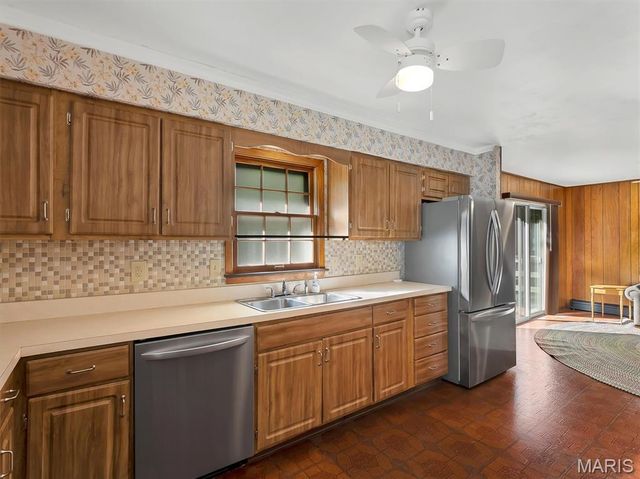 118 Dawn Drive, Washington, MO 63090