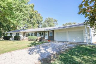 13432 Ash Road, Genoa, IL 60135