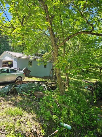 324 Barr Rd, Fawn Twp, PA 15065