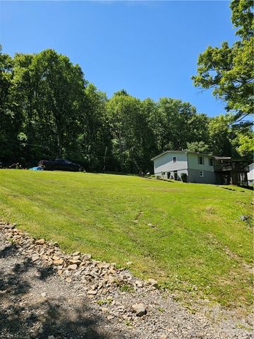 324 Barr Rd, Fawn Twp, PA 15065