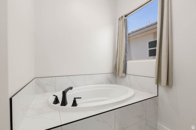 2798 E SMITH CREEK DR, Washington, UT 84780