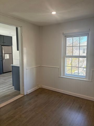 34 Walnut St. 3, Natick, MA 01760