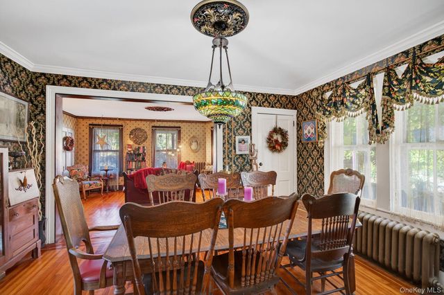 4 Railroad Avenue, Staatsburg, NY 12580
