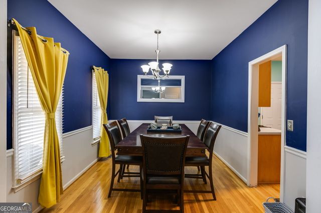 4321 Clairesbrook Lane, Acworth, GA 30101