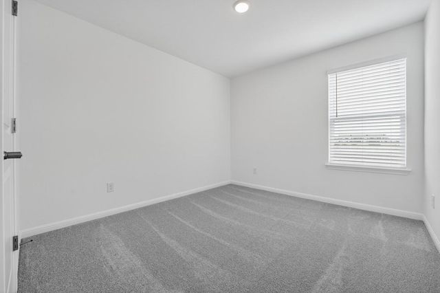 95 Flowers Ave, Hutto, TX 78634