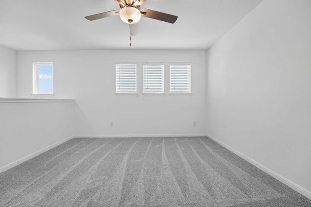 95 Flowers Ave, Hutto, TX 78634