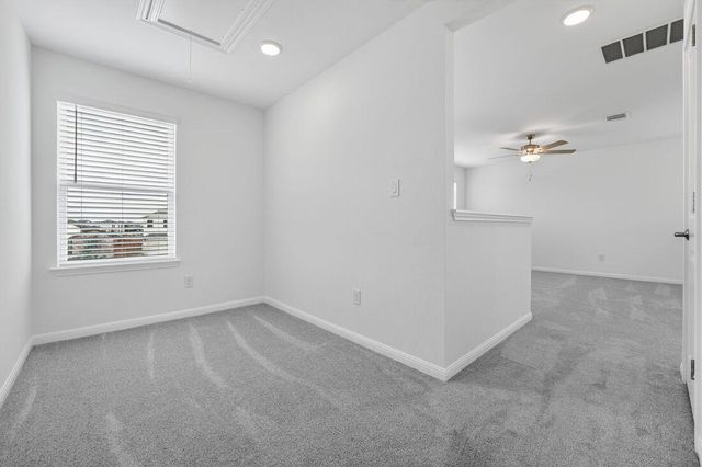 95 Flowers Ave, Hutto, TX 78634