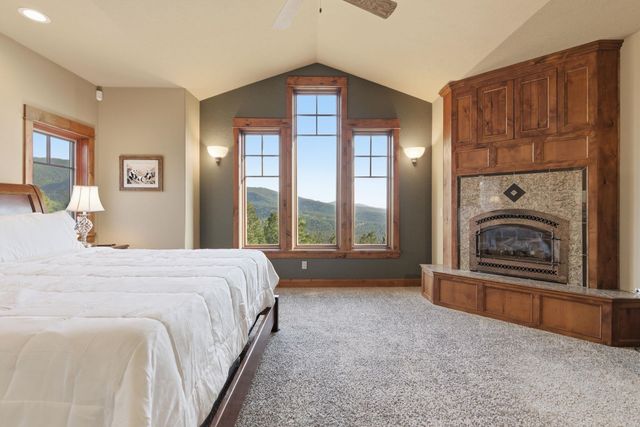 23810 E Broken Lance Ln, Liberty Lake, WA 99019
