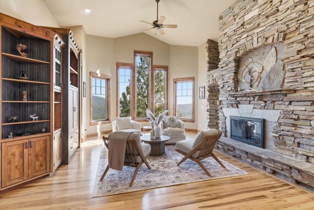 23810 E Broken Lance Ln, Liberty Lake, WA 99019