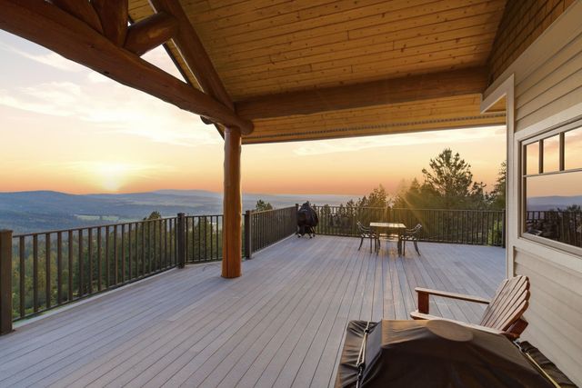 23810 E Broken Lance Ln, Liberty Lake, WA 99019