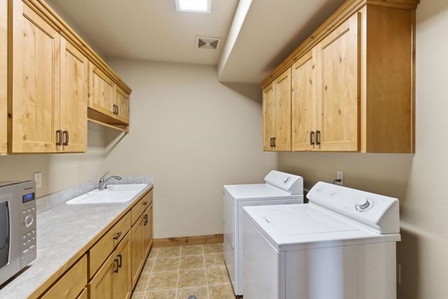 23810 E Broken Lance Ln, Liberty Lake, WA 99019