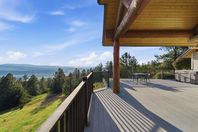 23810 E Broken Lance Ln, Liberty Lake, WA 99019