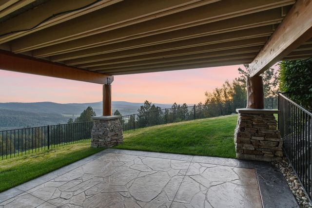 23810 E Broken Lance Ln, Liberty Lake, WA 99019