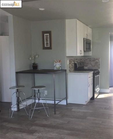 7510 7510 Rudsdale Street, Oakland, CA 94621