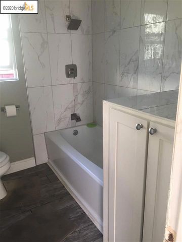 7510 7510 Rudsdale Street, Oakland, CA 94621