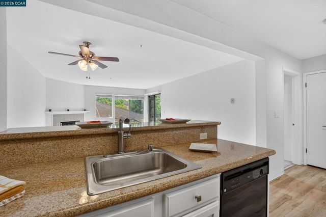 39078 Guardino Dr 209, Fremont, CA 94538