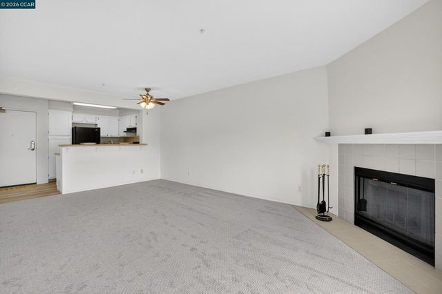 39078 Guardino Dr 209, Fremont, CA 94538