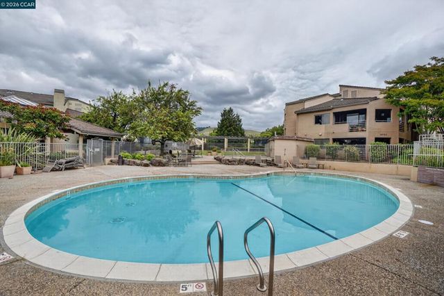39078 Guardino Dr 209, Fremont, CA 94538