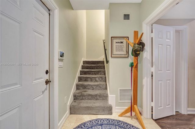 2726 Old Florida Trail, Wilton Manors, FL 33334