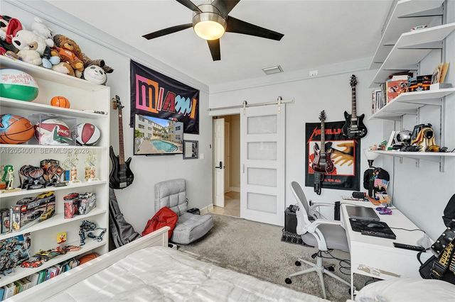 2726 Old Florida Trail, Wilton Manors, FL 33334