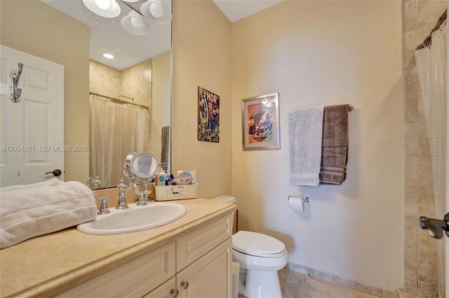 2726 Old Florida Trail, Wilton Manors, FL 33334