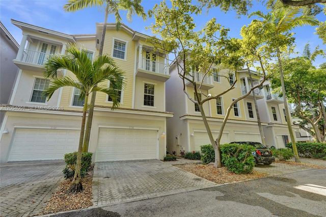 2726 Old Florida Trail, Wilton Manors, FL 33334