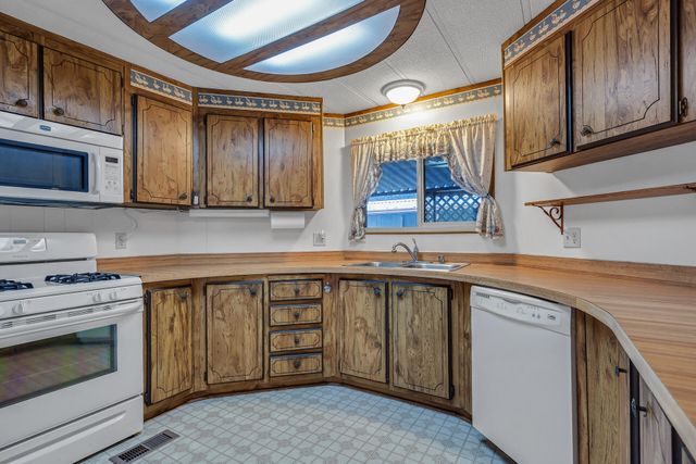 350 Gilmore Road, SPC 88, Red Bluff, CA 96080