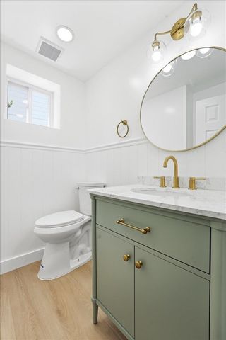 2 LAUREL CT, Jc, Downtown, NJ 07302