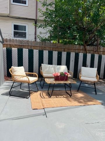 2 LAUREL CT, Jc, Downtown, NJ 07302