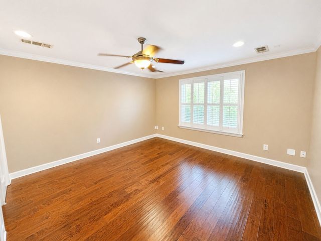 409 Valley Spring Dr, Mount Juliet, TN 37122