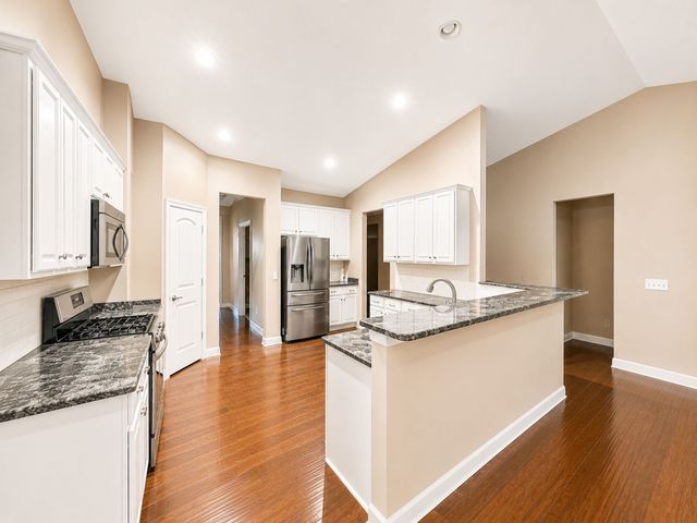 409 Valley Spring Dr, Mount Juliet, TN 37122