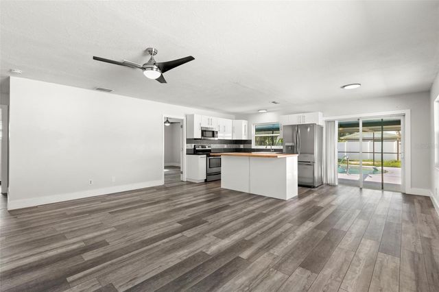4510 68TH AVENUE N, Pinellas Park, FL 33781