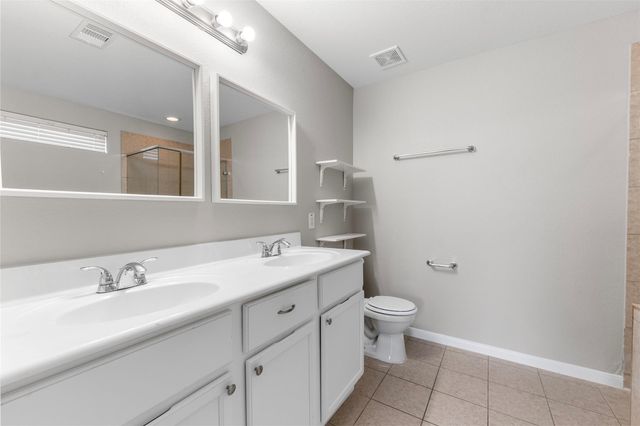 8414 Hidalgo Drive, Rosenberg, TX 77469