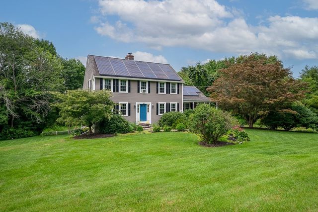 85 Millbury Rd, Oxford, MA 01540