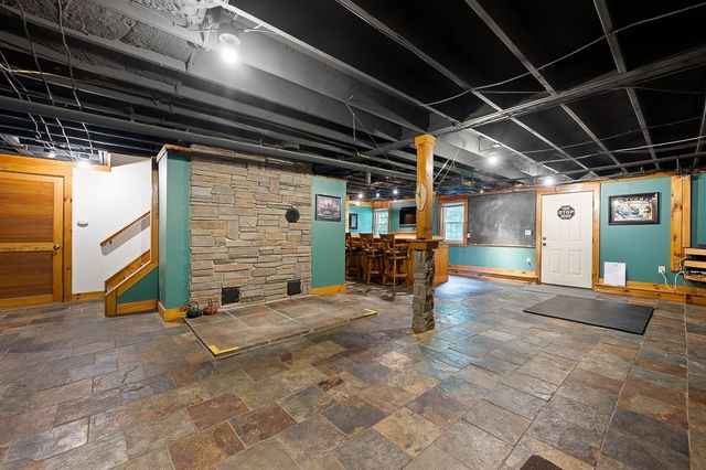 85 Millbury Rd, Oxford, MA 01540