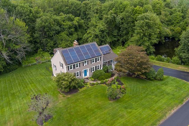 85 Millbury Rd, Oxford, MA 01540