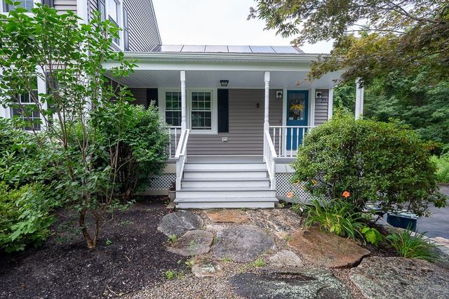 85 Millbury Rd, Oxford, MA 01540